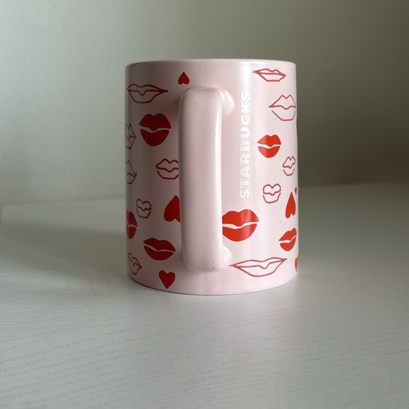 Starbucks 2020 Pink Red Lips Hearts Valentines Coffee Mug Cup Kissing Love - Picture 6 of 13